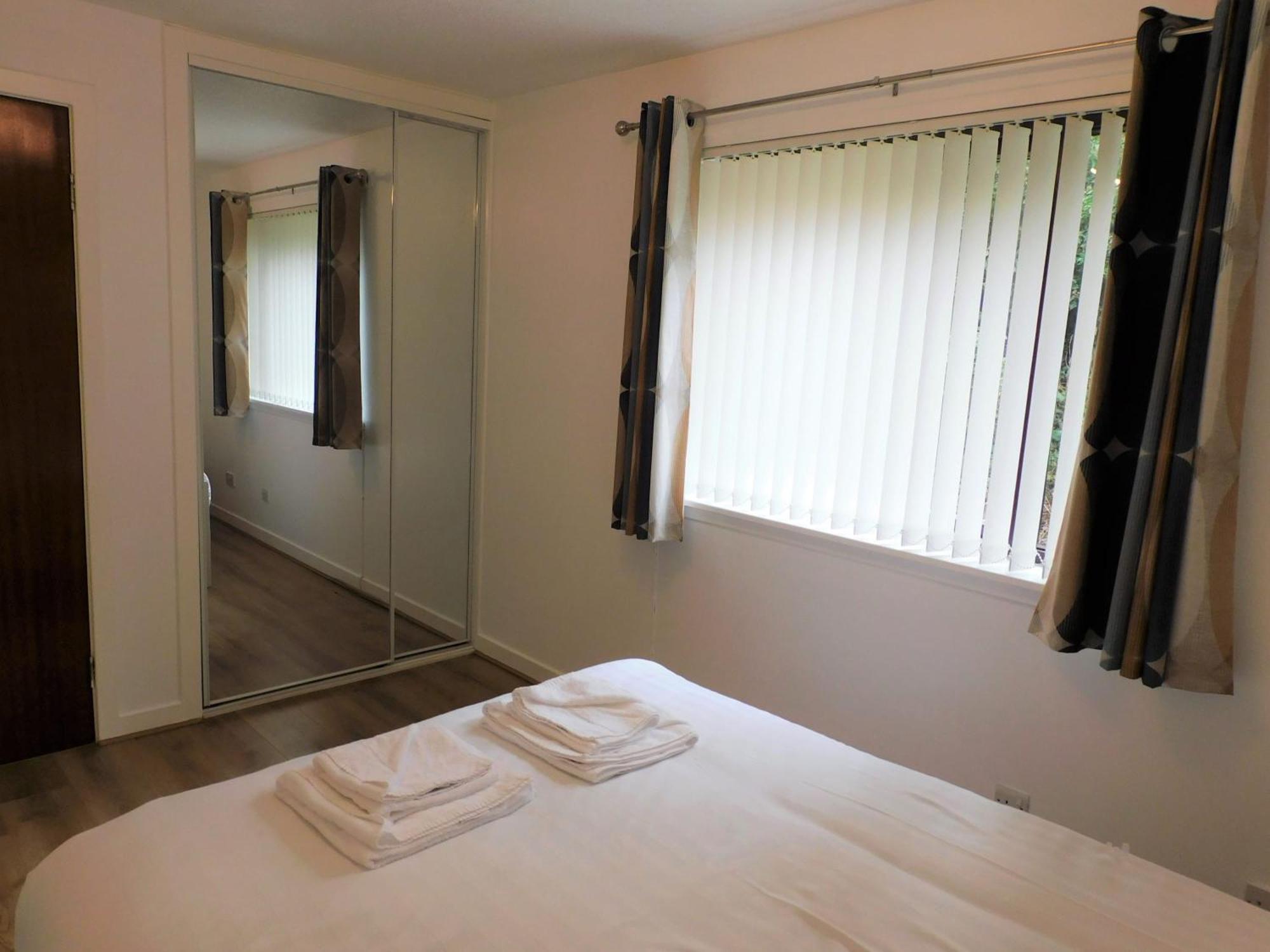 2 Bed Apt On Quiet Cul-De-Sac, Fab Location Paisley Exteriér fotografie